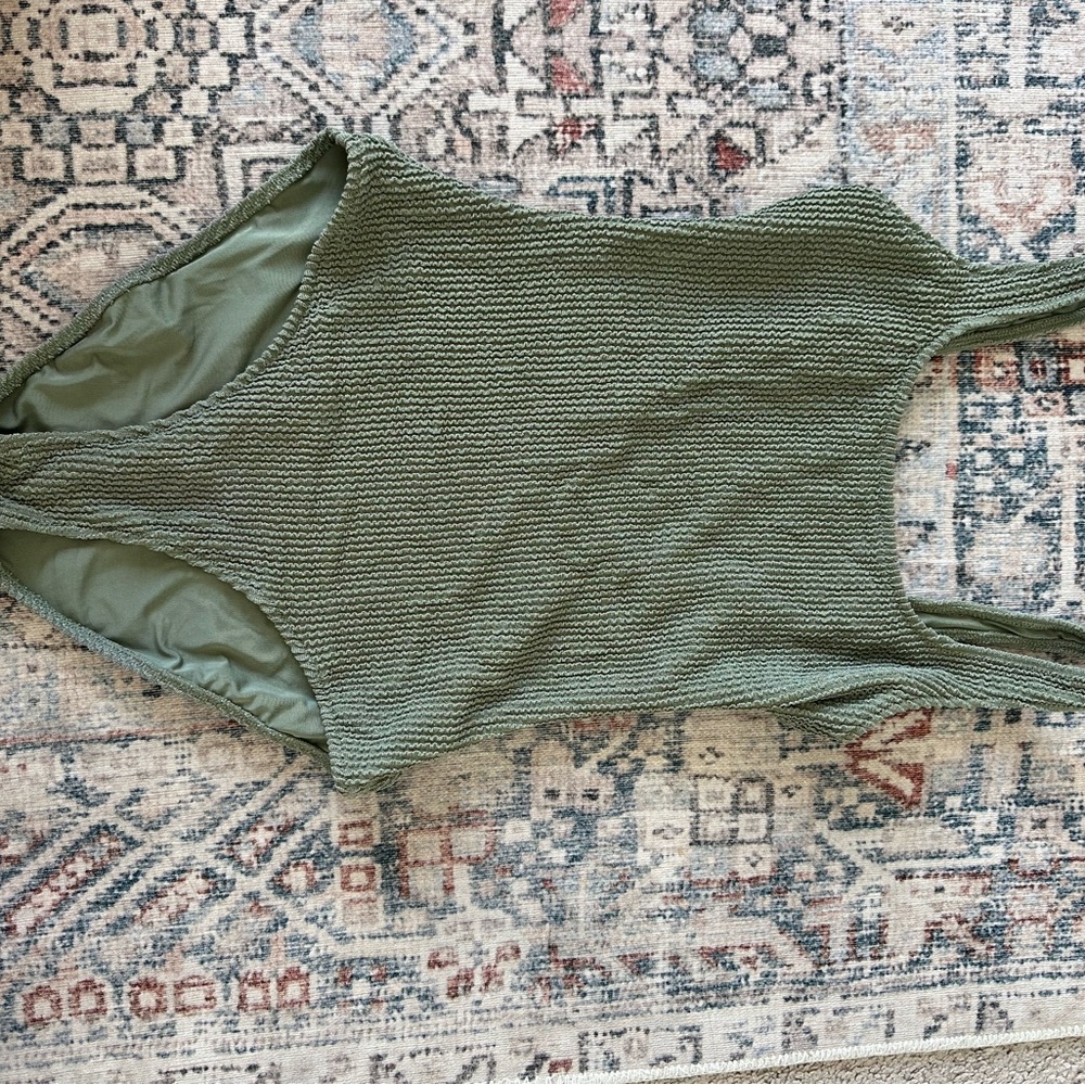 Aerie Ribbed Green Textured Women's One Piece Swimsuit